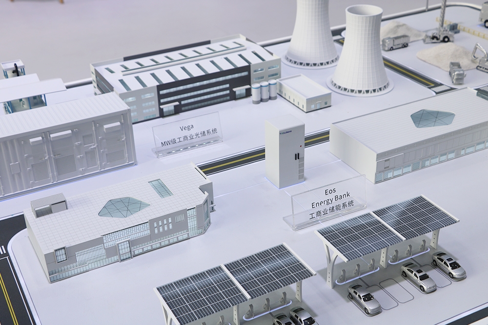 沒人投了？8月僅245億！電池新能源產(chǎn)業(yè)鏈投資擴(kuò)產(chǎn)“急剎車”