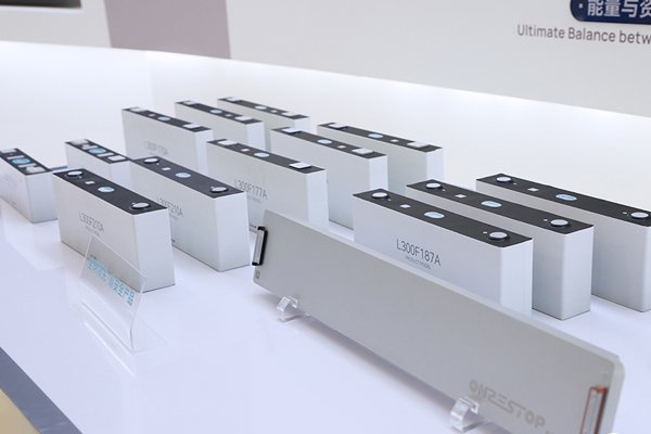 海外動(dòng)力電池裝車量TOP10：3家落榜 一新上榜中企暴增逾10倍