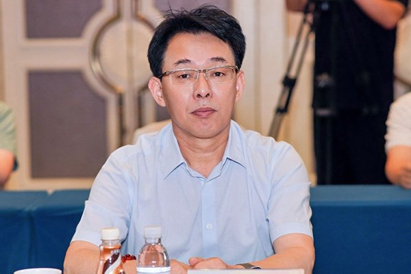 于清教：柔肩擎千鈞！致敬電池新能源產(chǎn)業(yè)木蘭力量