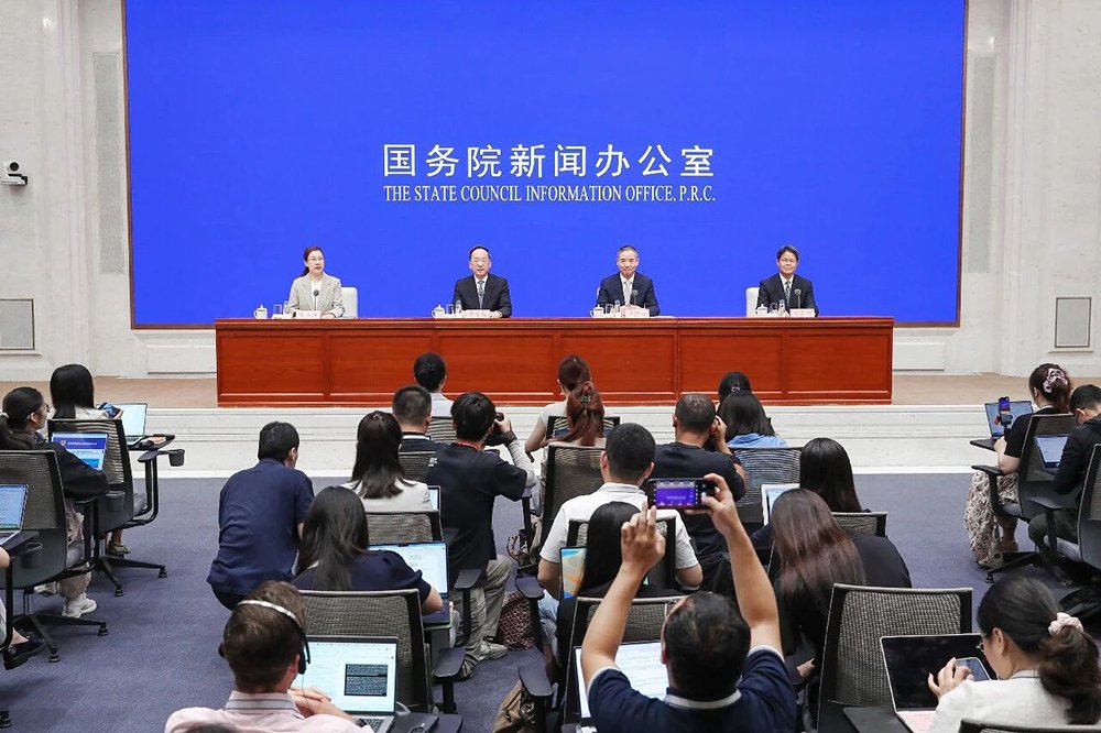 5年翻9倍，全球市場占六成！中國新能源狂飆“成績”揭秘了