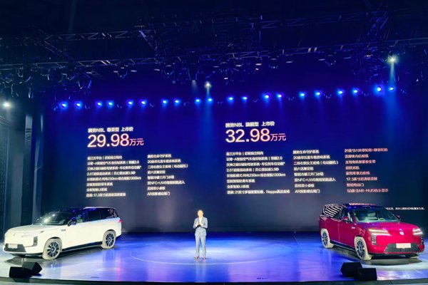 標配磷酸鐵鋰刀片電池！大六座安全豪華SUV騰勢N8L預定下一個爆款？