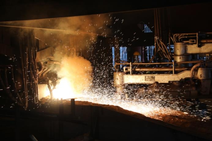 華友鈷業(yè)擬4億參設(shè)產(chǎn)業(yè)基金 主投新能源鋰電材料領(lǐng)域