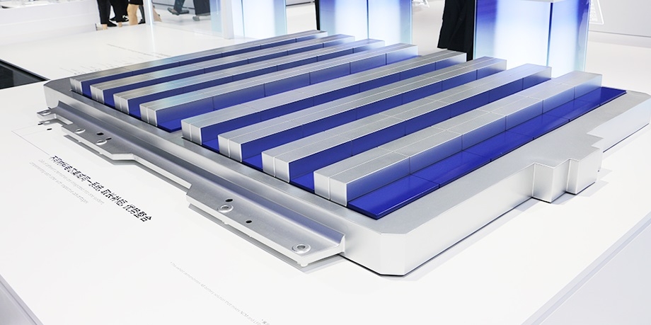 動(dòng)力電池供應(yīng)商名單公布！特斯拉/大眾/寶馬/奔馳等紛紛響應(yīng)