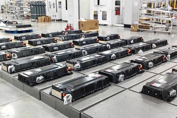 一家同比增逾20倍！1-8月國內(nèi)動力電池出口量TOP10出爐