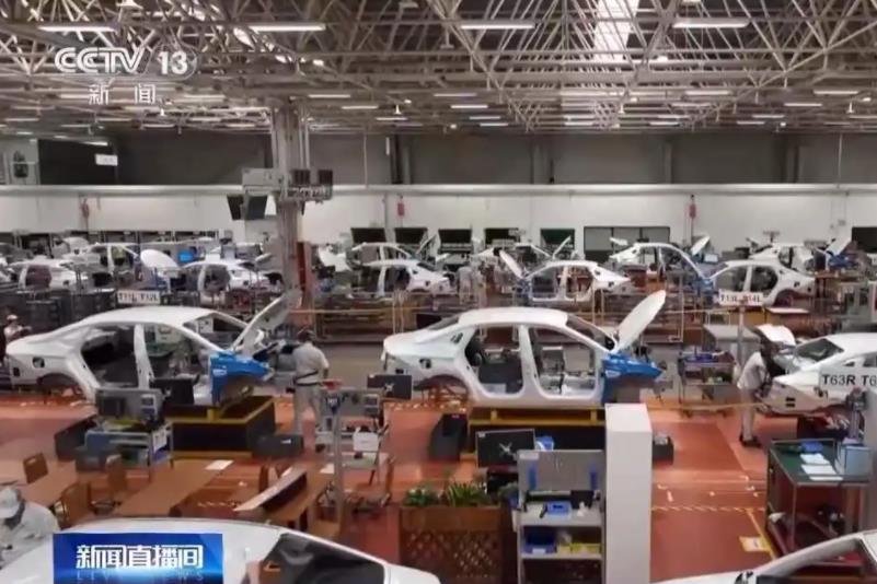 全固態(tài)電池、駕駛導(dǎo)航防干擾……新能源汽車“鏈”上新突破