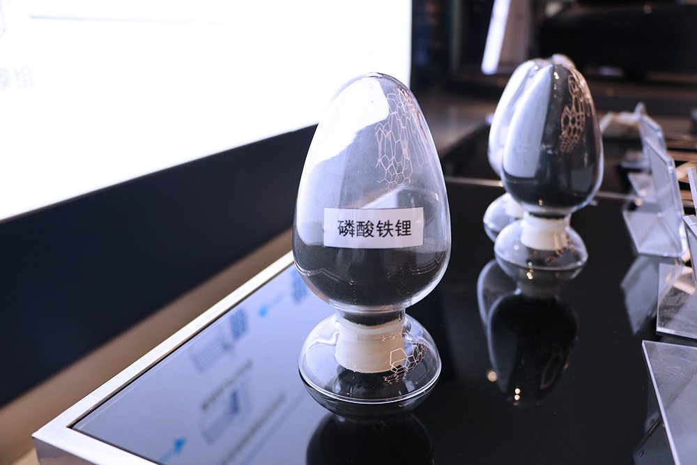 5個月內(nèi)數(shù)百億大單落定！寧德時代/比亞迪/楚能等巨頭鎖單磷酸鐵鋰