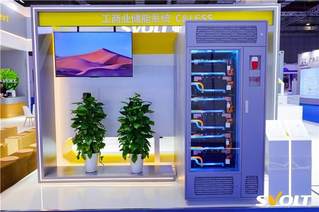 熱復(fù)合短刀備受青睞，蜂巢能源SNEC展再度斬獲2.1GWh儲(chǔ)能訂單！