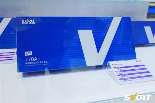 熱復(fù)合短刀備受青睞，蜂巢能源SNEC展再度斬獲2.1GWh儲(chǔ)能訂單！