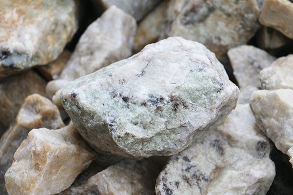 大幅上漲！鋰電材料價(jià)格整體穩(wěn)中上行！