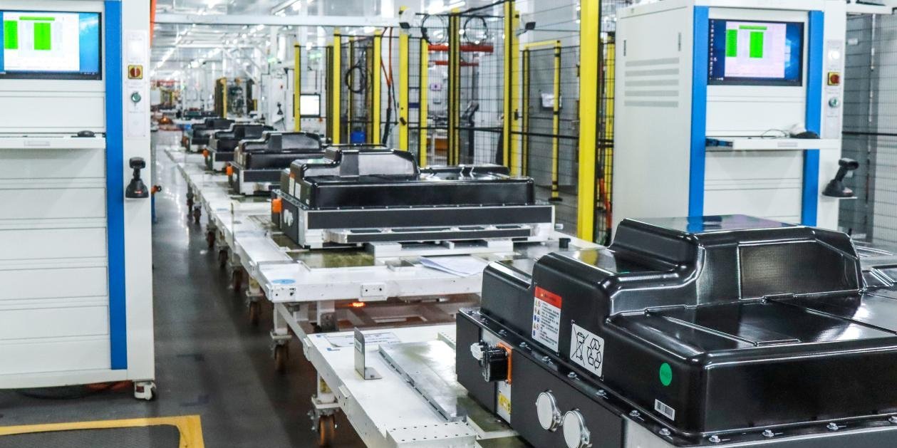 上半年全球動力電池裝車量TOP10：松下止跌回升 LGES份額跌破10%