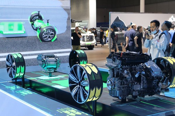 兩部門征求意見：輔助駕駛不能當(dāng)自動駕駛！