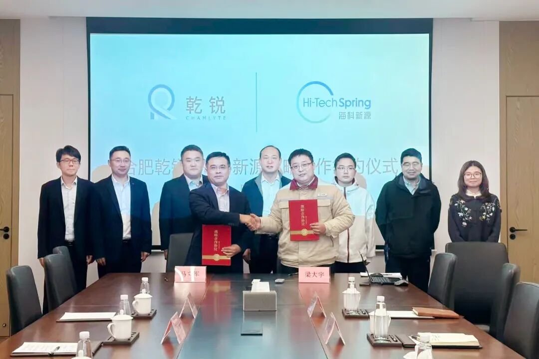 【電解液周報(bào)】?？菩略传@電解液溶劑及添加劑大單！多氟多預(yù)計(jì)今年六氟磷酸鋰出貨5萬(wàn)噸