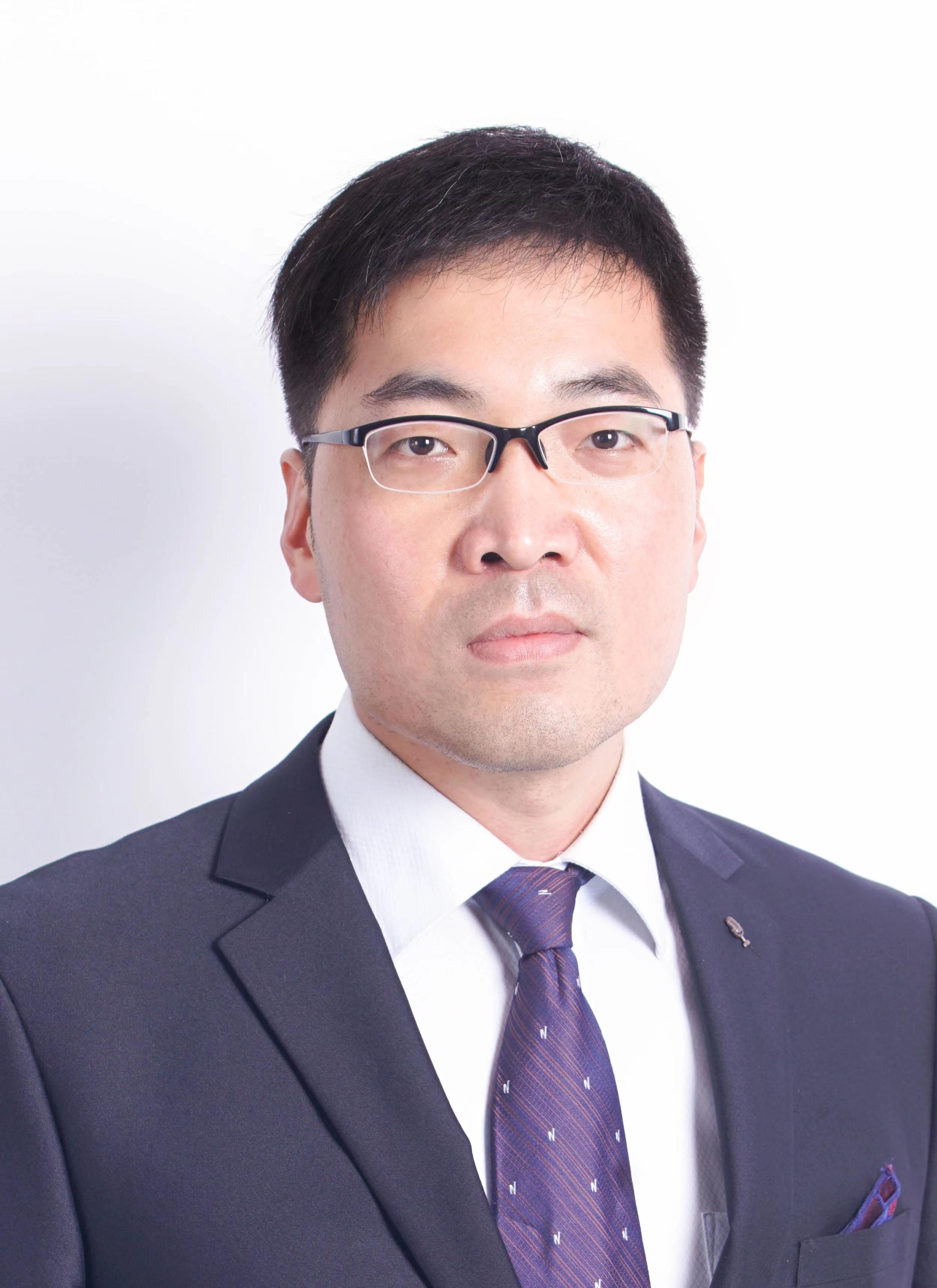 中國科學(xué)院上海硅酸鹽研究所研究員/能源中心主任張濤