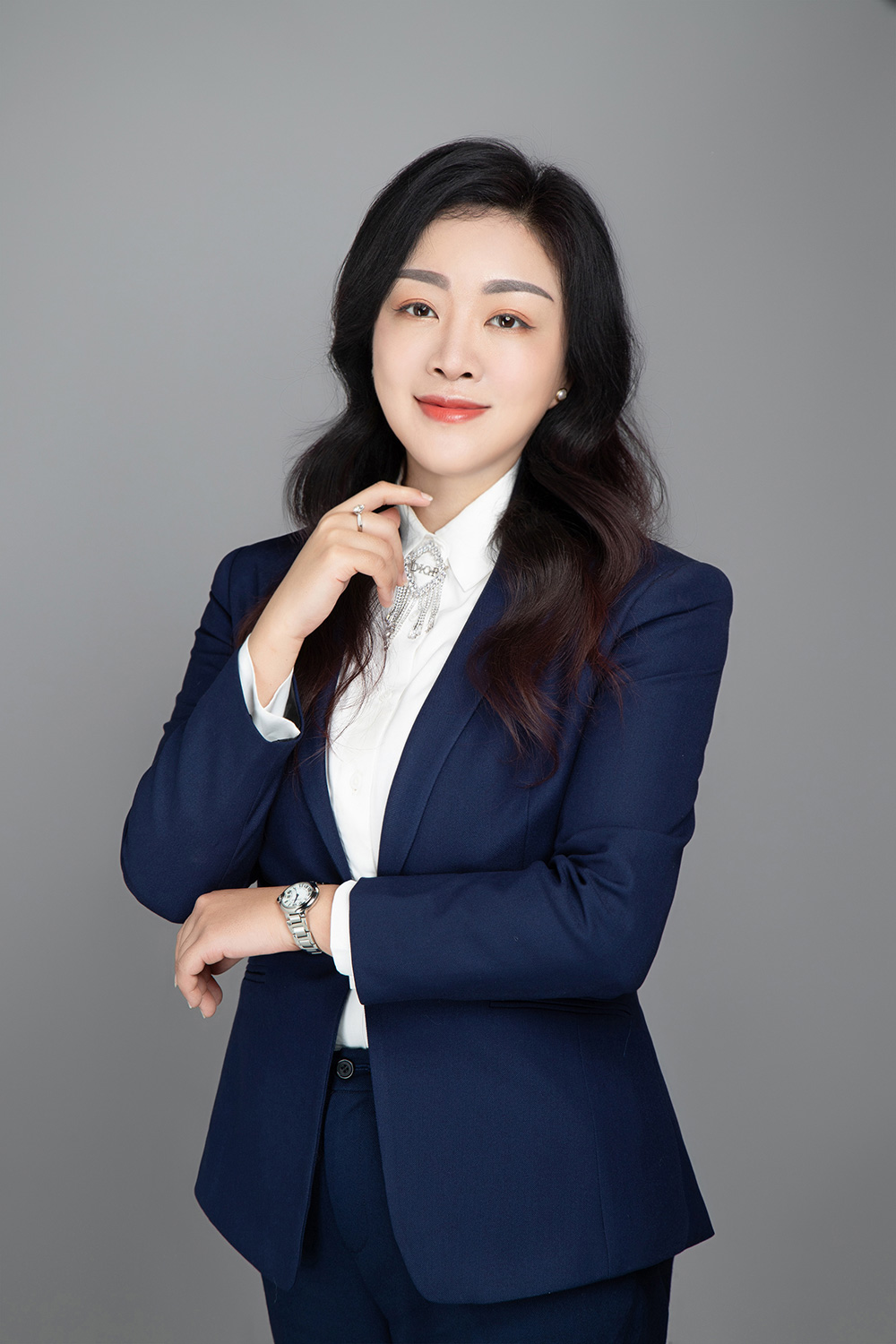 韻迪(江蘇)車(chē)業(yè)科技有限公司董事長(zhǎng)閆愛(ài)珊 韻迪(江蘇)車(chē)業(yè)科技有限公司董事長(zhǎng)閆愛(ài)珊