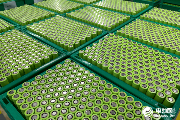 2023年全球圓柱鋰電池出貨量達(dá)123.7億顆 這一公司成行業(yè)黑馬