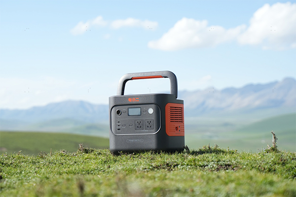 第14屆（2024年）中國電池行業(yè)年度創(chuàng)新品牌：華寶新能