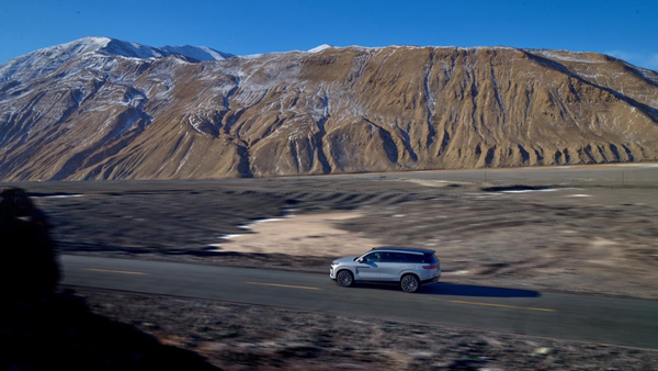 騰勢N9以180km/h魚鉤測試成績刷新世界紀錄