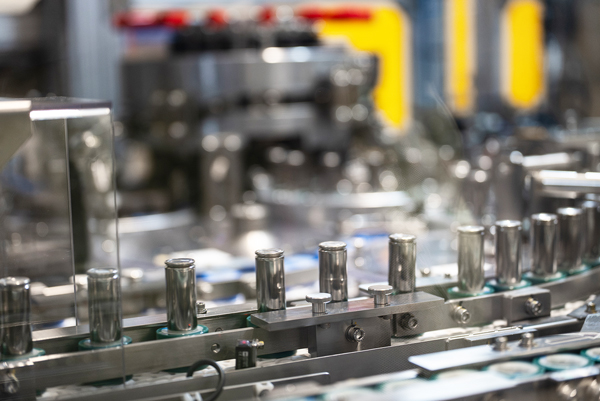 這一32GWh動力電池工廠投產(chǎn) 主要生產(chǎn)21700電池