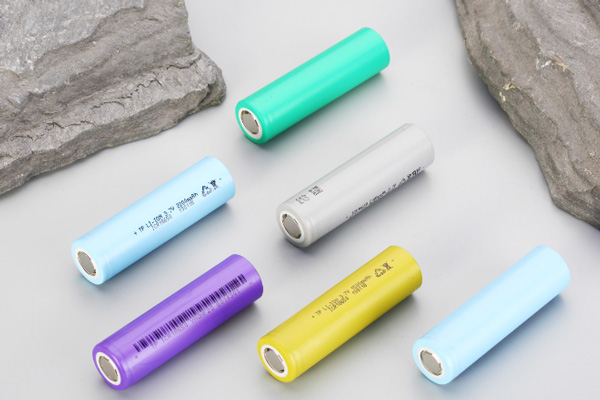 攻堅400Wh/kg全固態(tài)電池！格林美攜手蔚藍(lán)鋰芯三年內(nèi)實現(xiàn)產(chǎn)業(yè)化