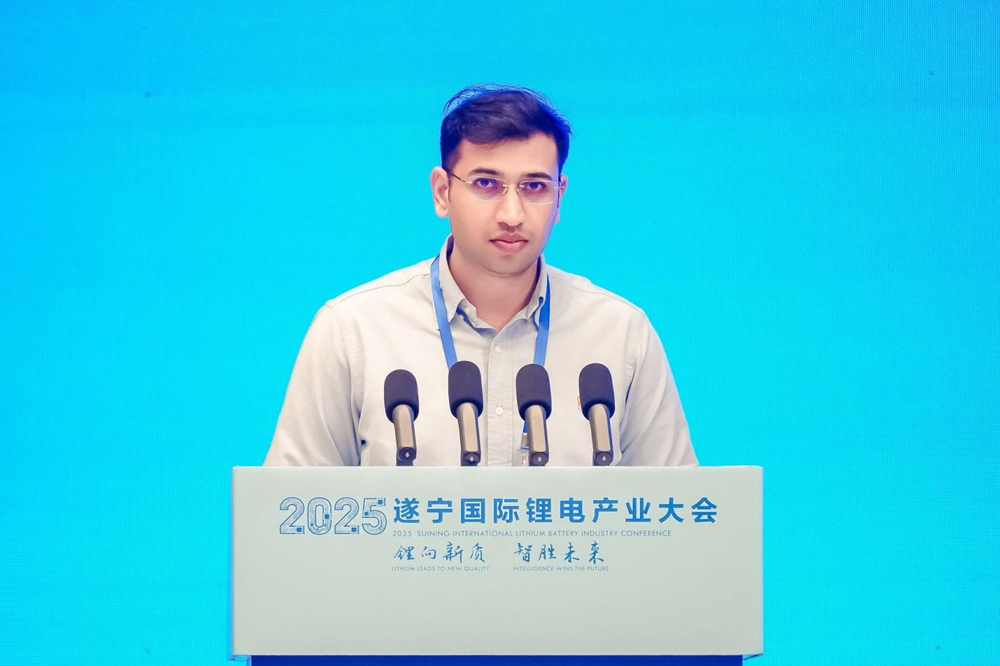 電解液技術雙線突破引領產(chǎn)業(yè)升級 比克電池亮相遂寧國際鋰電產(chǎn)業(yè)大會